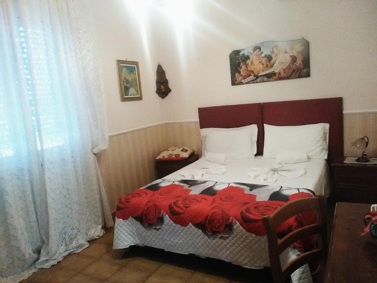 Hotel Hillary House Fiumicino Zewnętrze zdjęcie