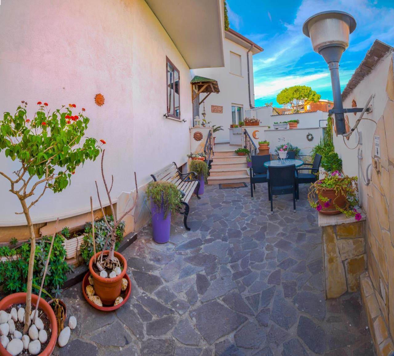 Hotel Hillary House Fiumicino Zewnętrze zdjęcie