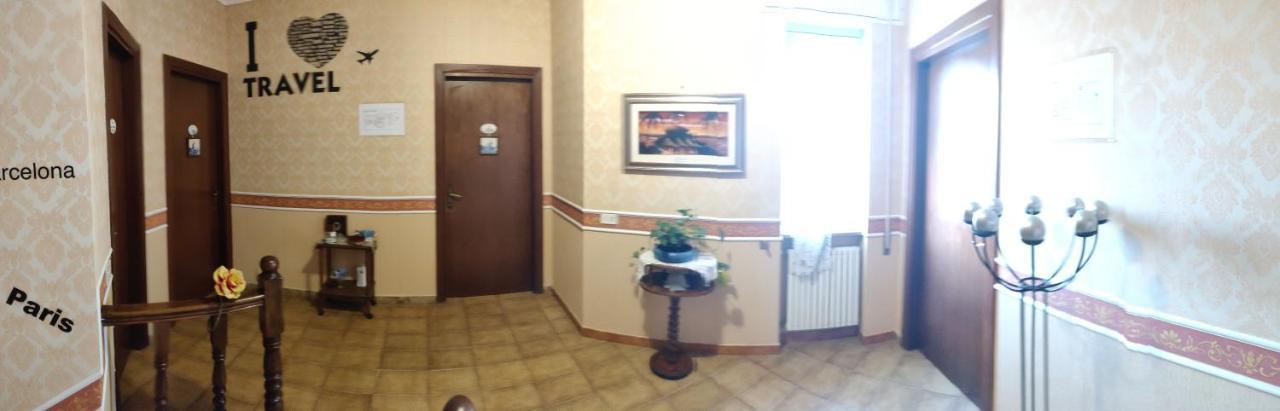 Hotel Hillary House Fiumicino Zewnętrze zdjęcie